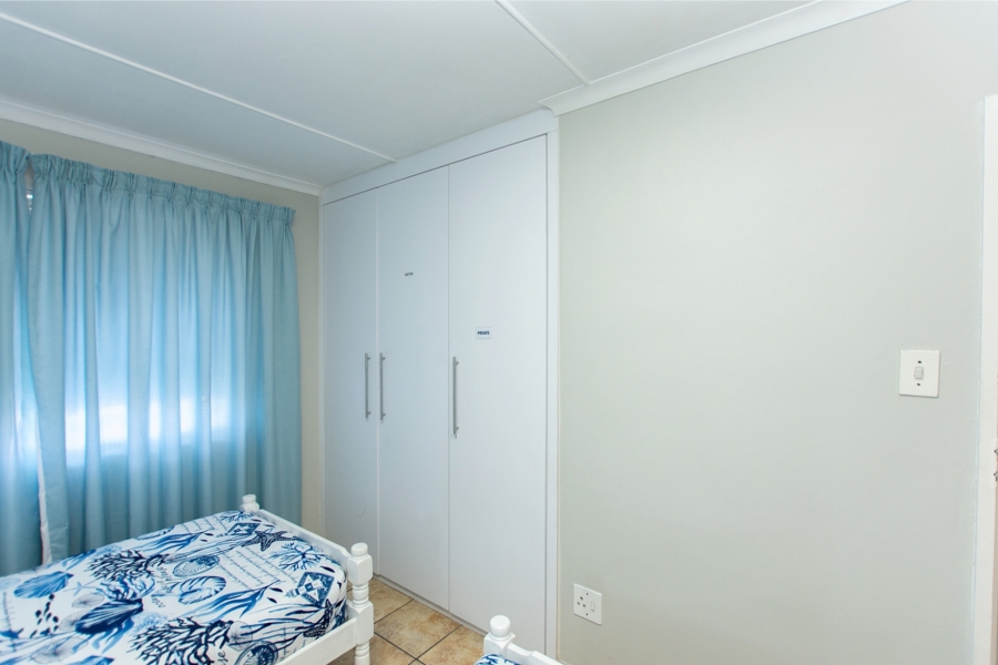 4 Bedroom Property for Sale in Middedorp Western Cape